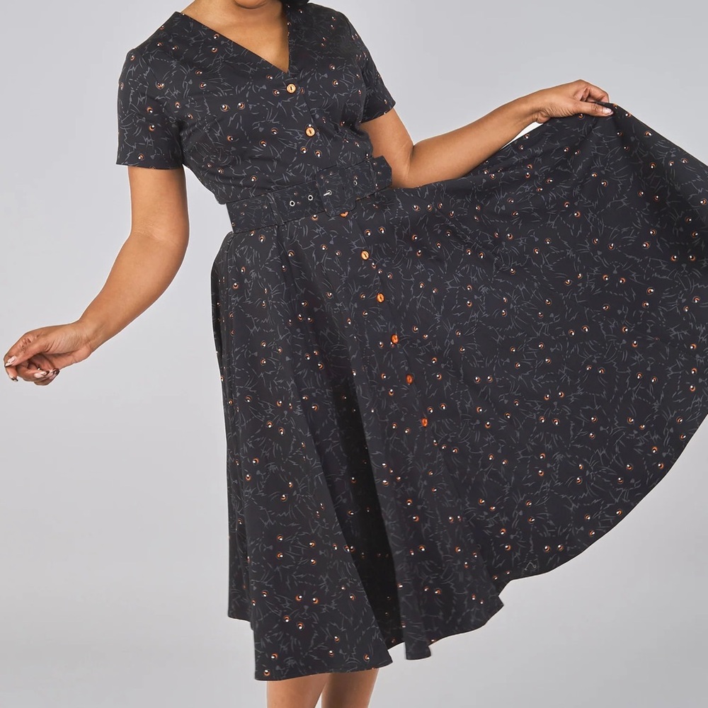 Chic Black Floral Midi Dress